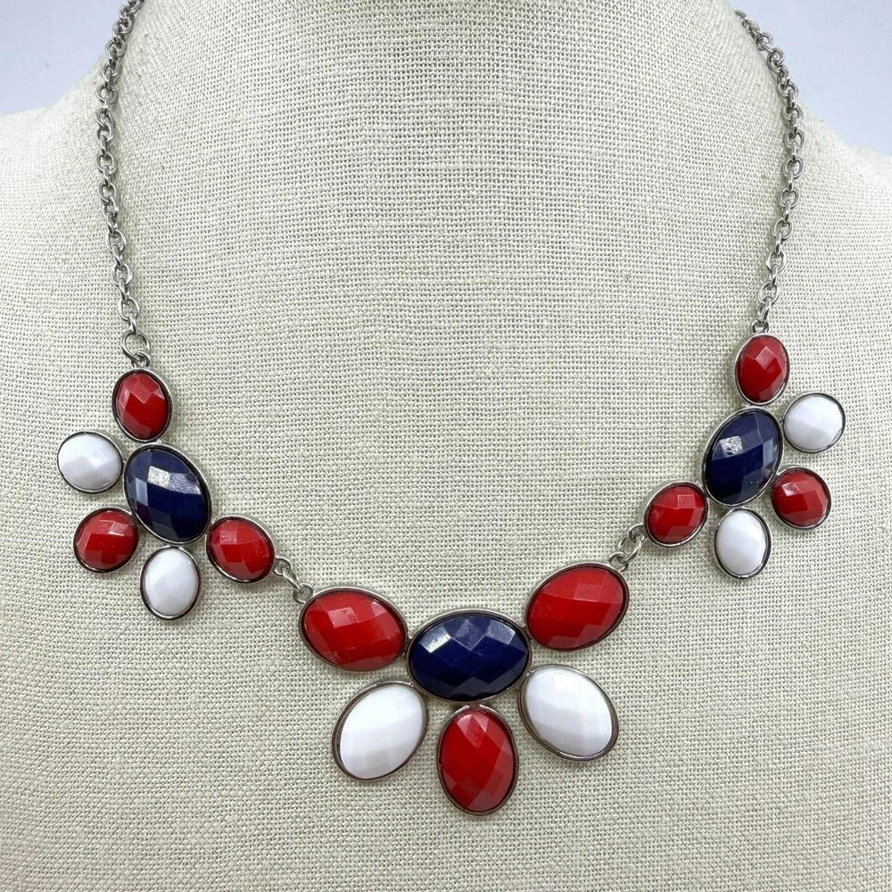 Charming Charlie Red White Blue Faceted Stone Bib Necklace Silver Tone Patriotic